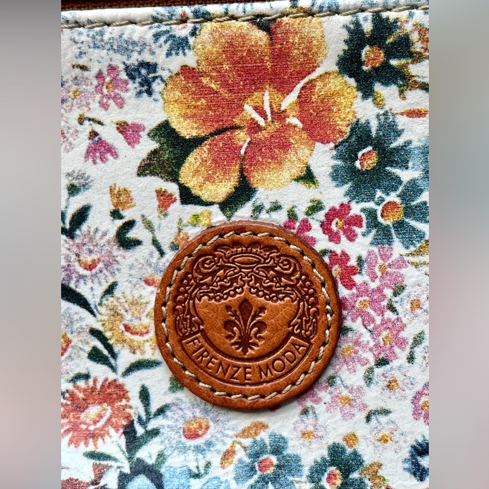 Vibrant Floral leather crossbody. Purchased in Florence Italy. 8.75”x 8.25 - Picture 3 of 5